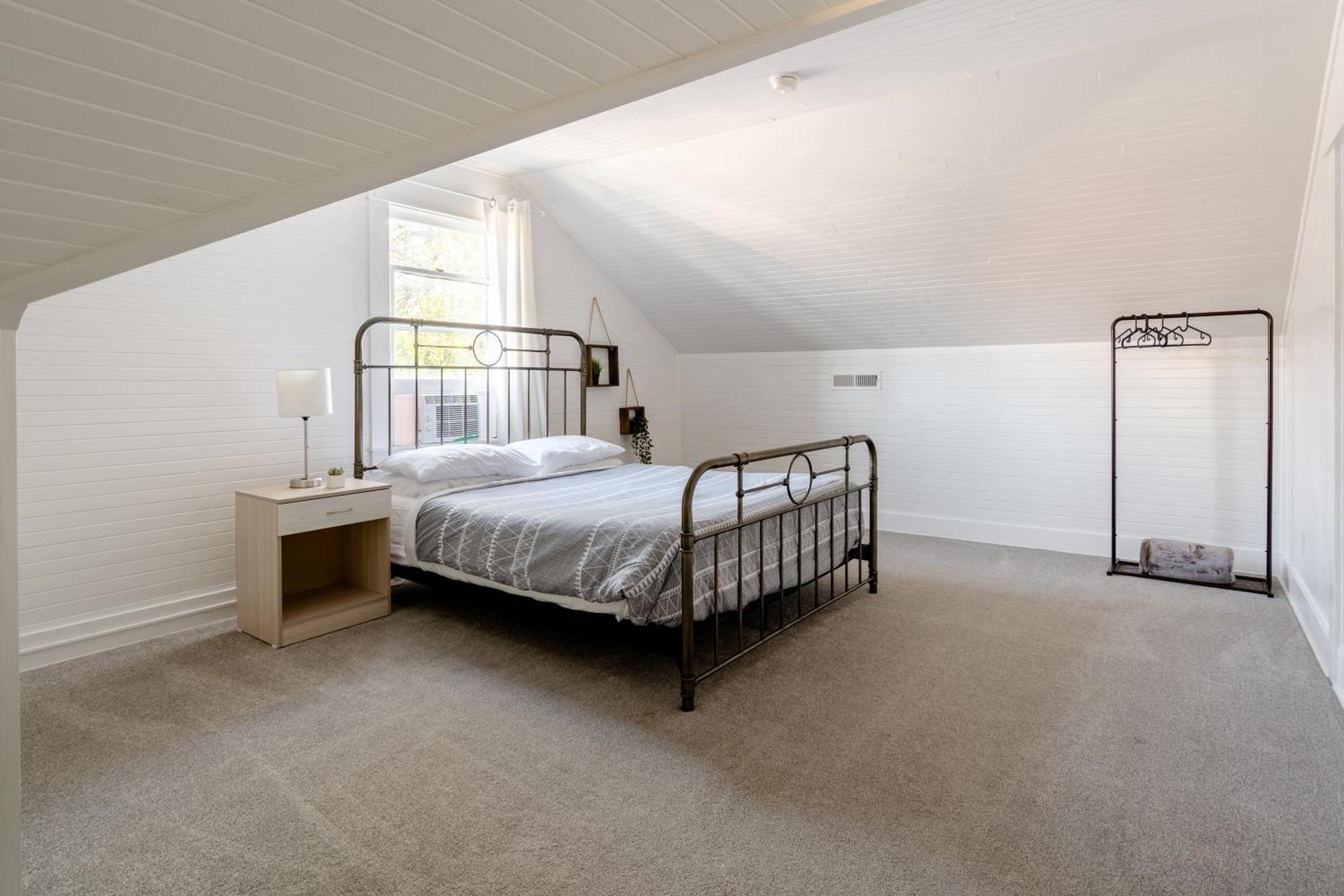 Holiday home Collection- Trendy 4br 2ba In Alberta Arts District! Portland